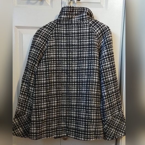 Urban Behavior Jacket - Picture 2 of 2